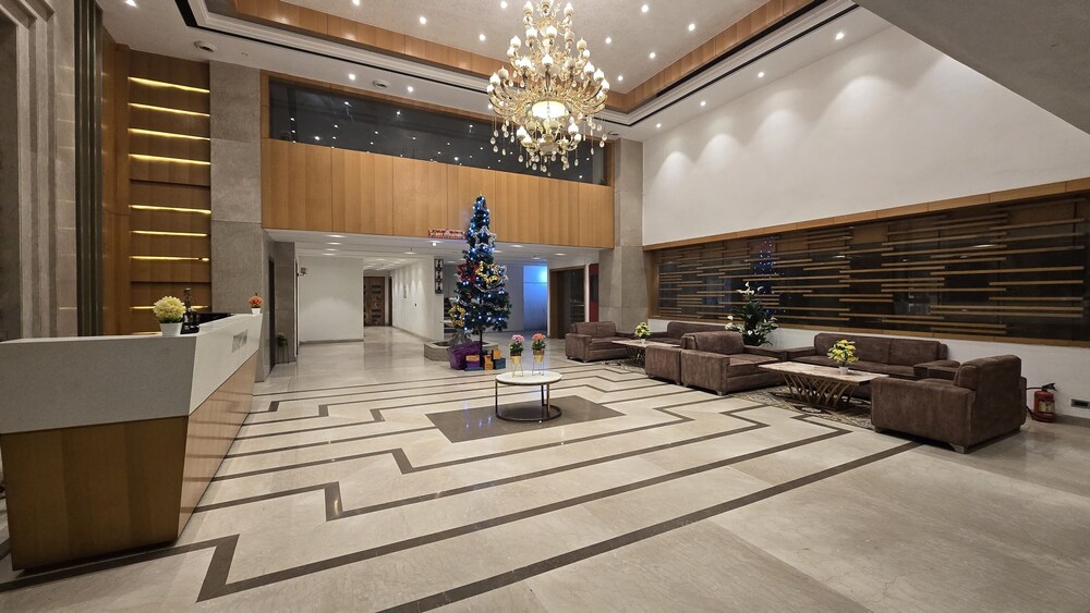 HOTEL SHEMRON