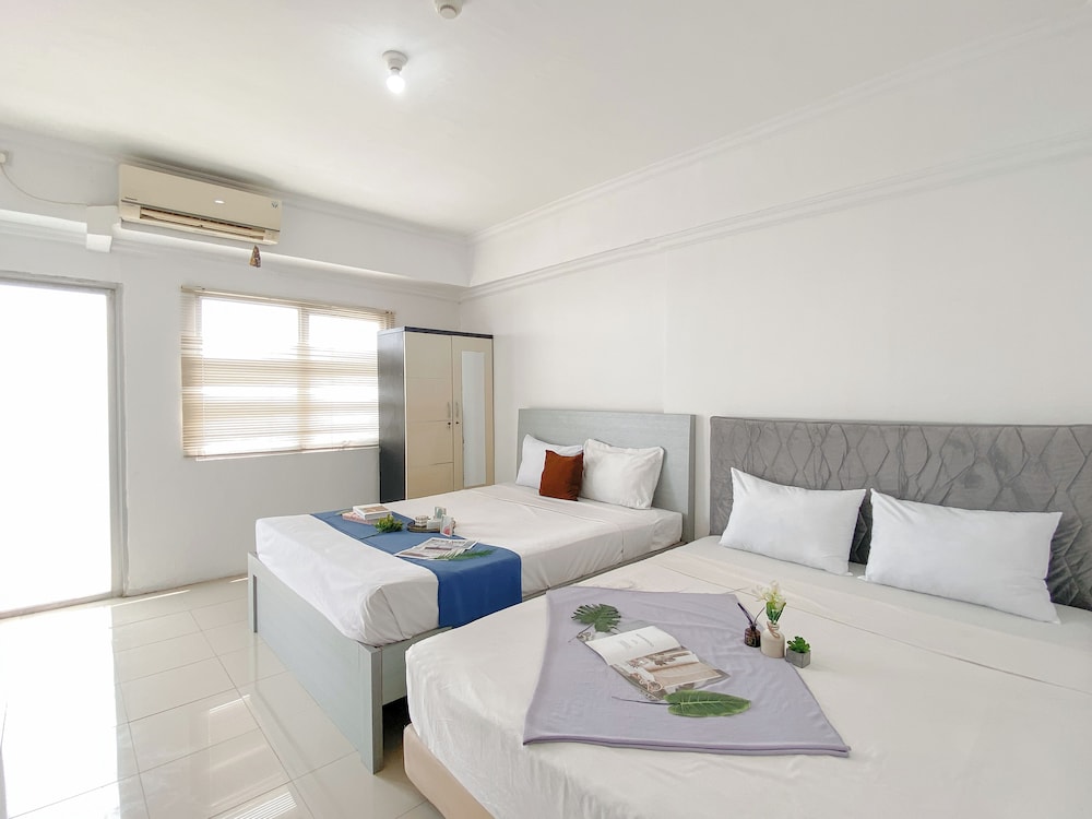 Cozy And Good Studio Room At Park View Condominium Apartment