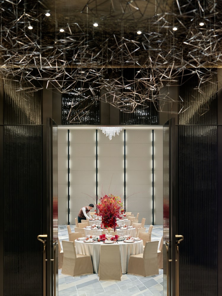 Mandarin Oriental, Shenzhen 107
