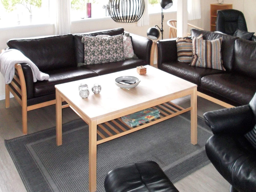 6 Person Holiday Home in Henne