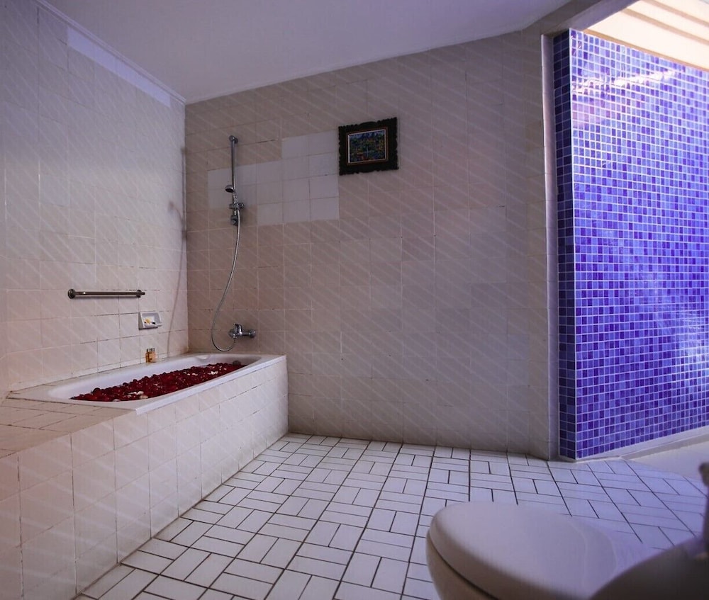 Photo 42