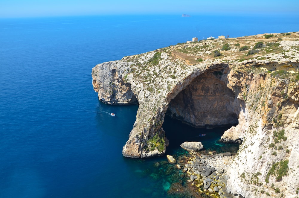 Harbour Lights Apartments by Getaways Malta, photo 9