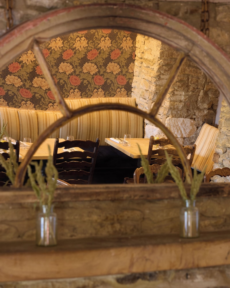 The Plough Inn