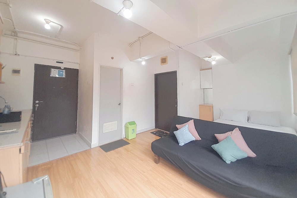 Big Studio With Extra Room At Jarrdin Cihampelas Apartment