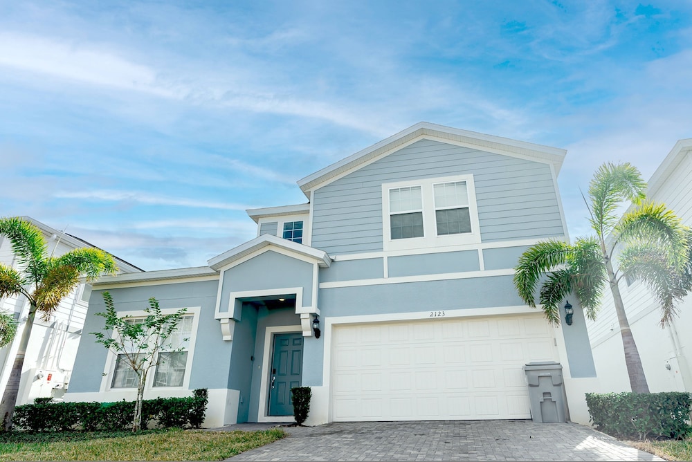 New Home Luxury 8 Bedrooms At Windsor Island