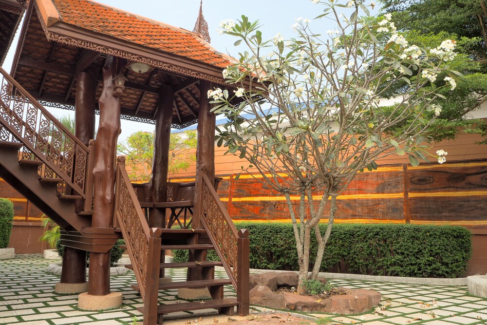 Baan Thai Lanna Pattaya