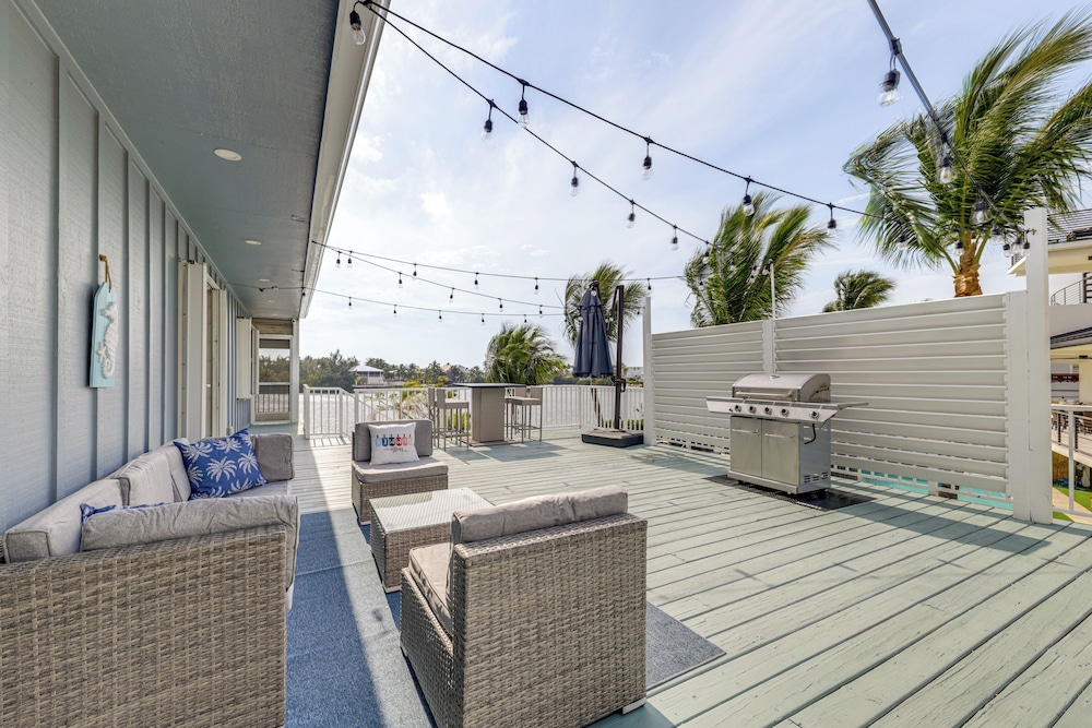 Waterfront Gem w/ Decks, Views & More in Key Largo