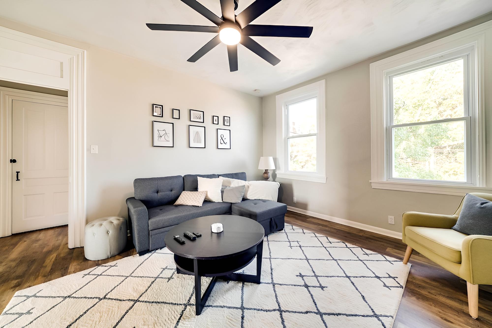 Bright Pittsburgh Apt, Walk to Grandview Ave! view 3