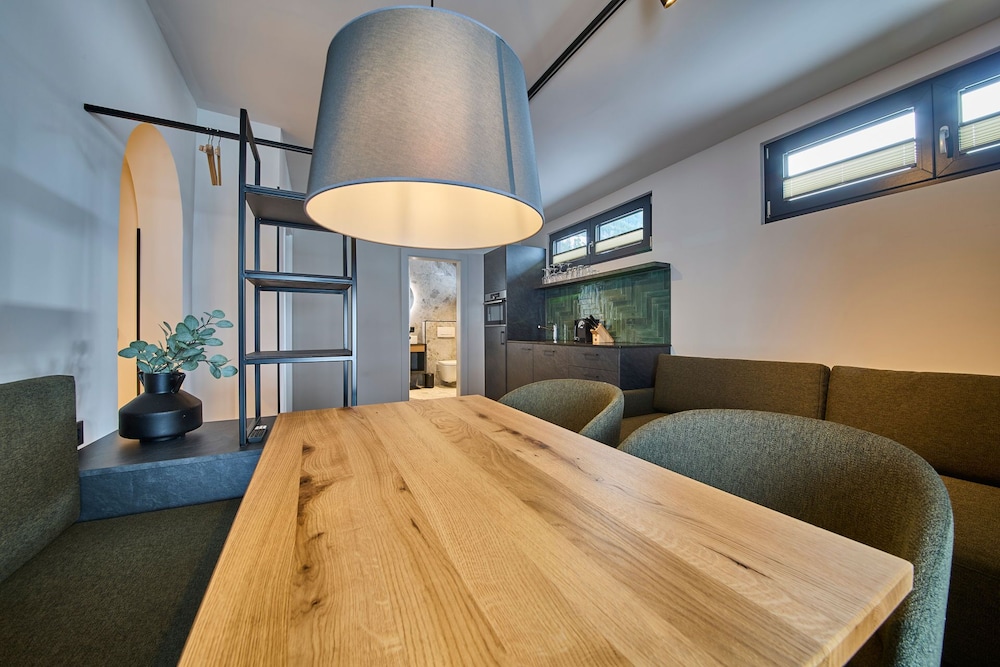 MiLa Apartments