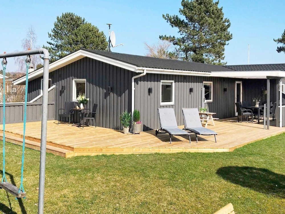 6 Person Holiday Home in Haderslev-by Traum