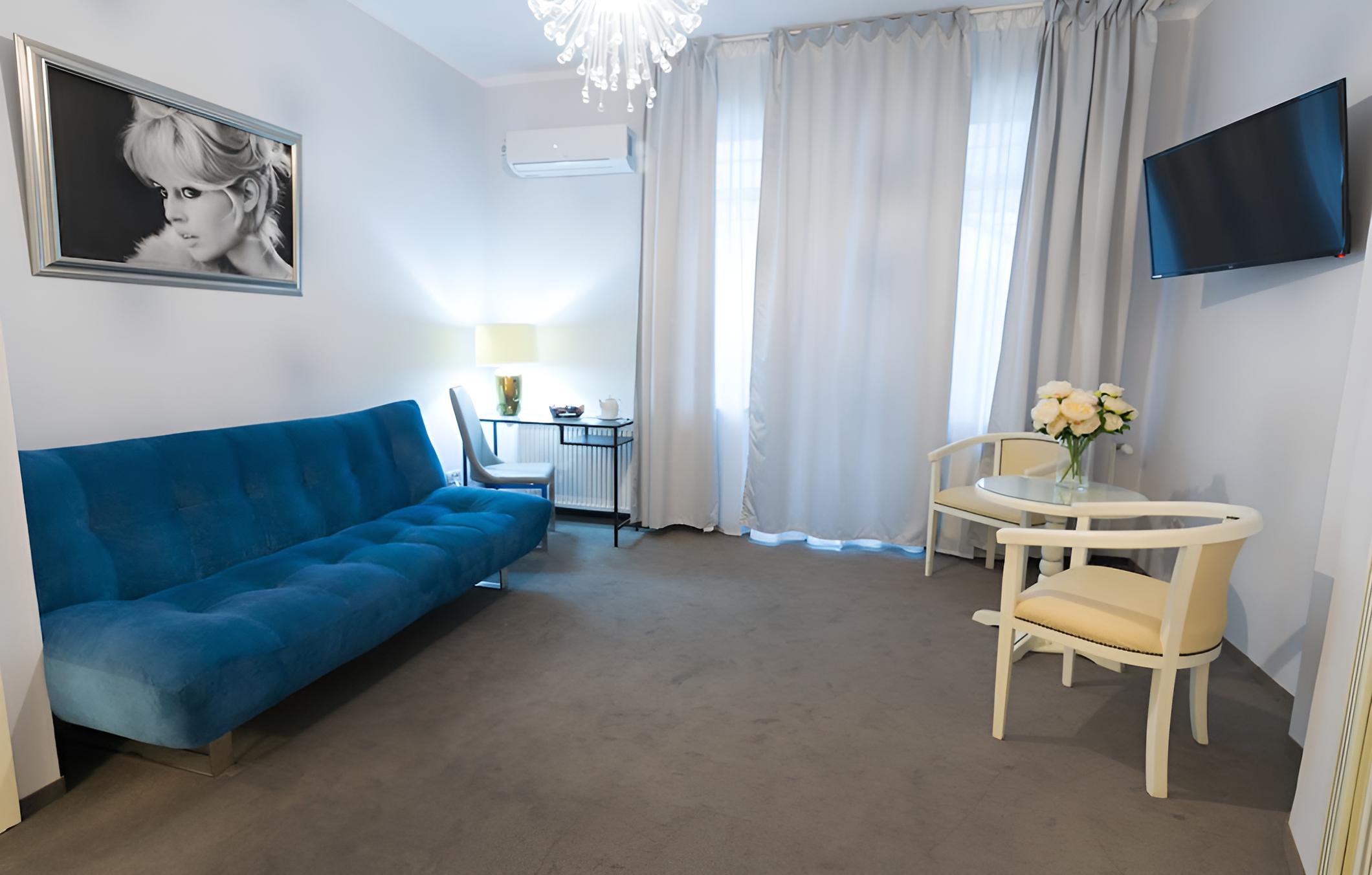 Cherie Hotel Boutique & Restaurant
