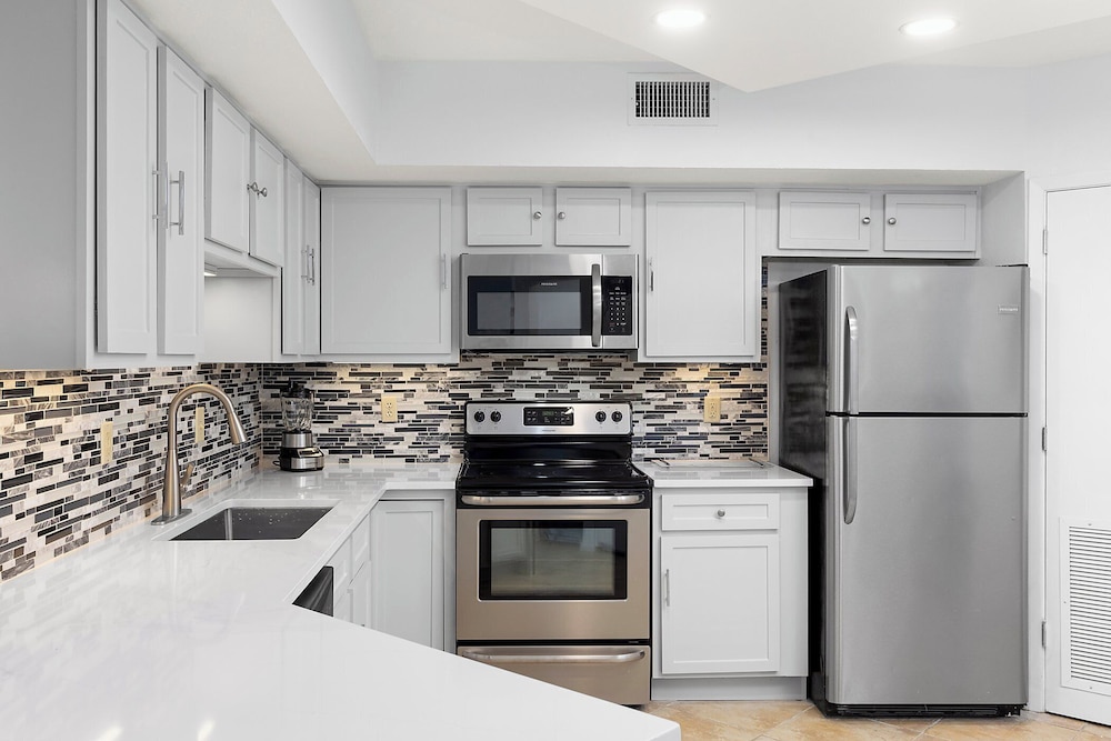 Windward Pointe by Southern Vacation Rentals