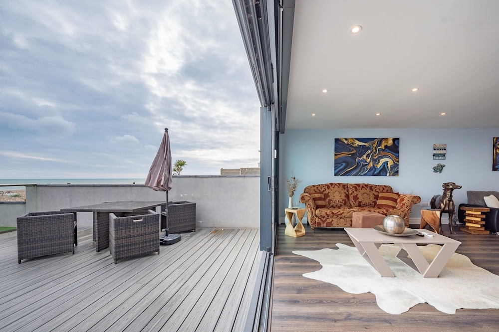 Beach View Breeze