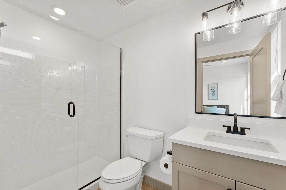 Sweet Retreat 3 Bedroom Condo