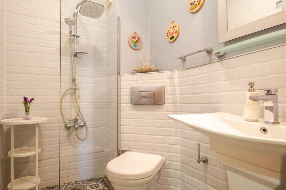 Ravishing Flat With Nature View in Florya