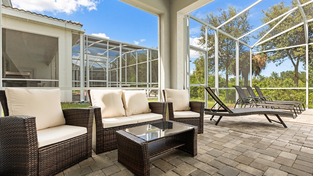 Championsgate Family Homepool, Hot Tub & Cinema