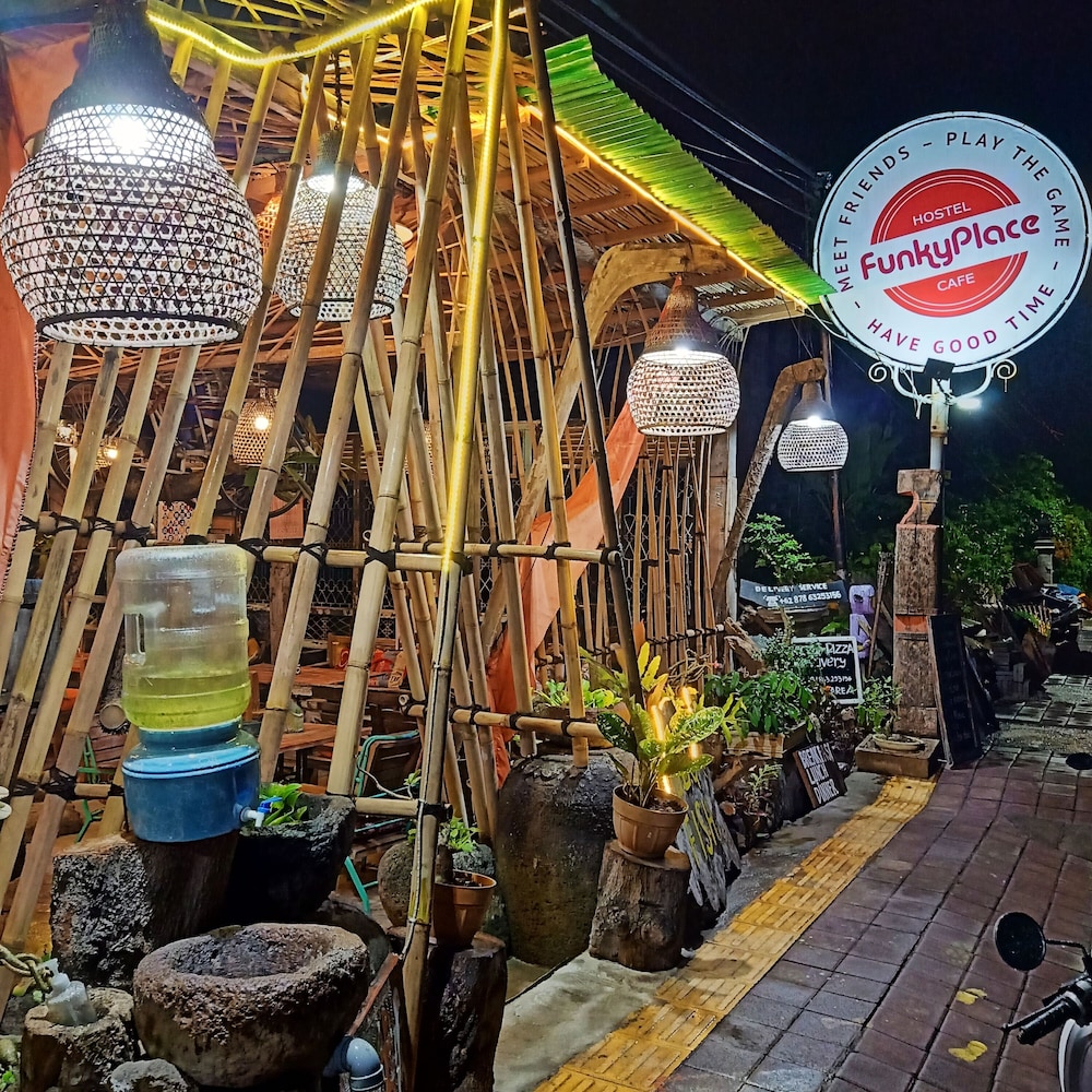 FunkyPlace