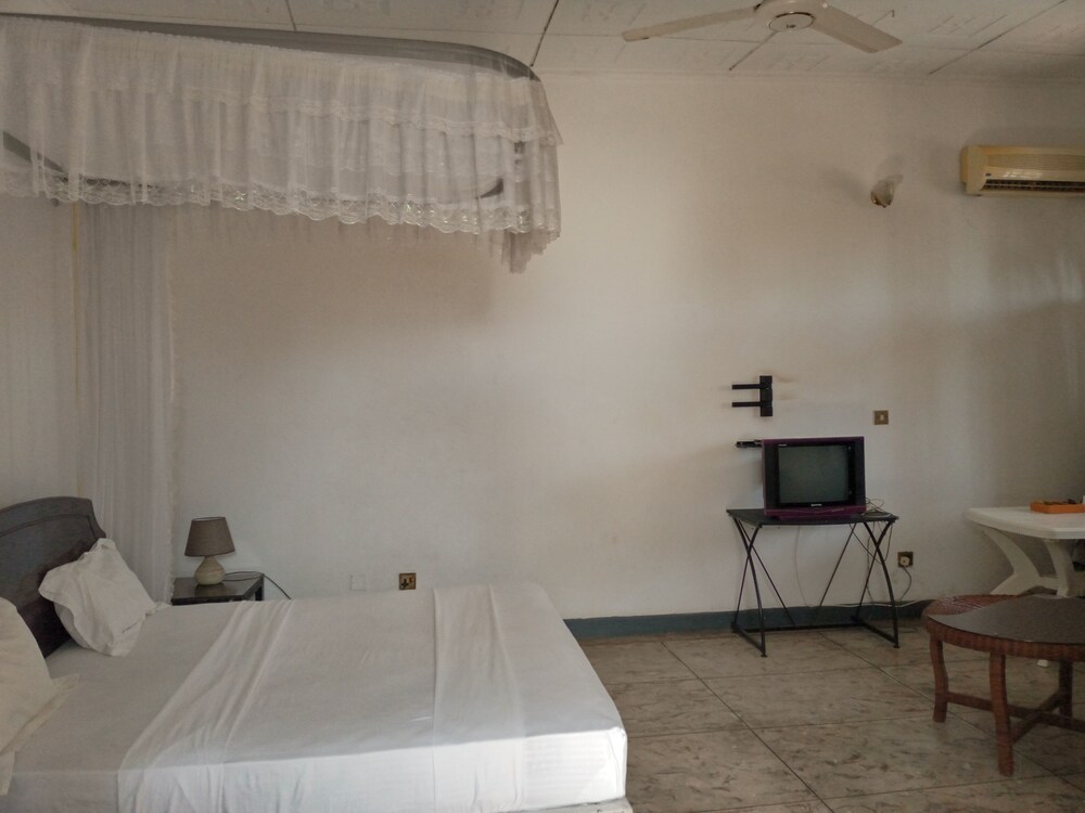 Emerald House view 4