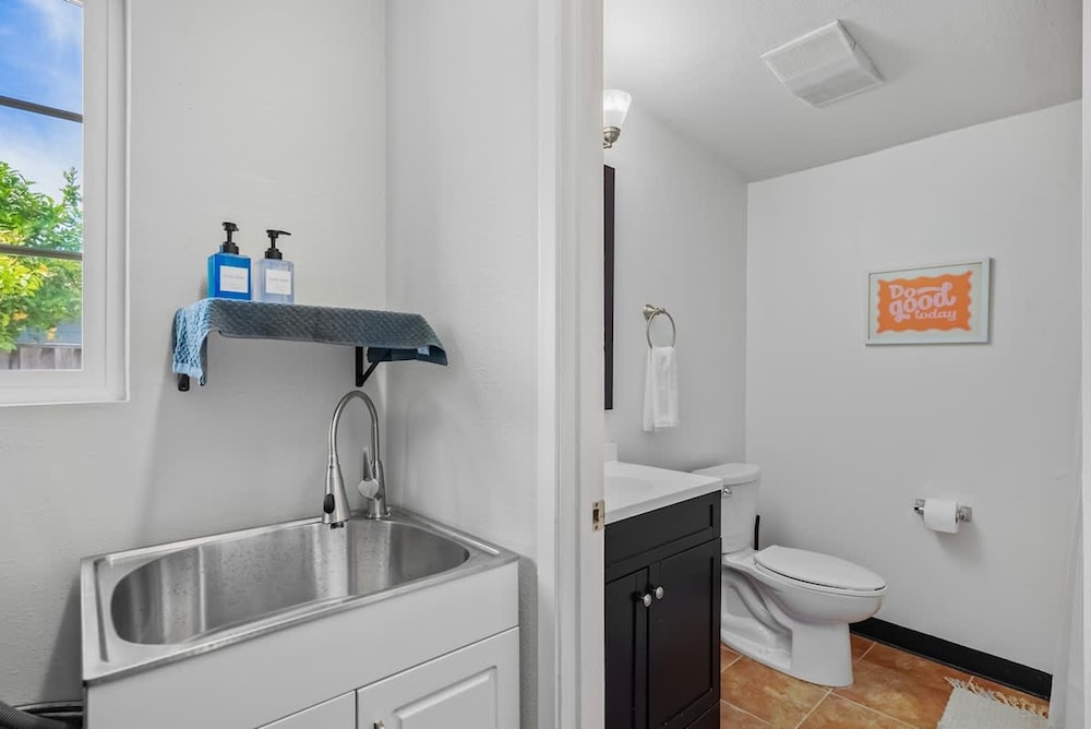East SJ Entire 4Br Home Quiet