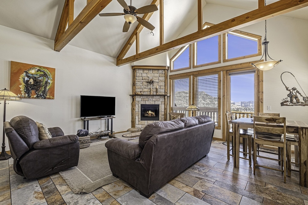 Estes Park Vacation Lodging