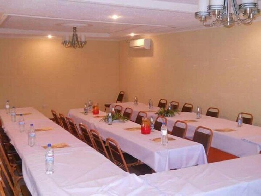 meeting & event spaces
