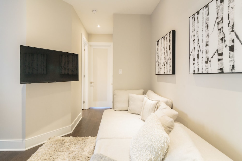 Parc Avenue Lofts