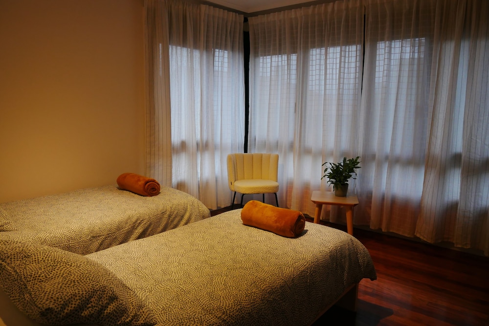 KH Lezama Suites