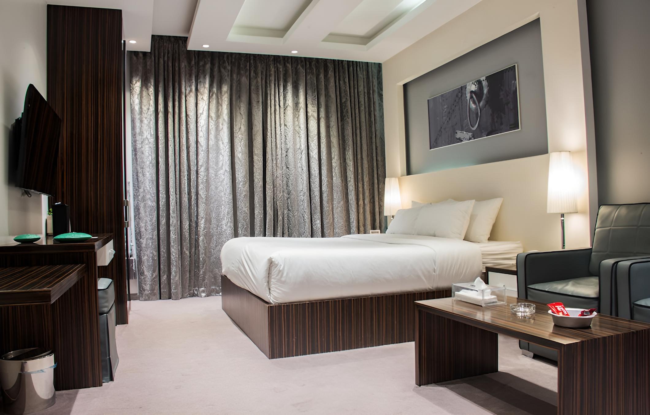 Shatha Hotel