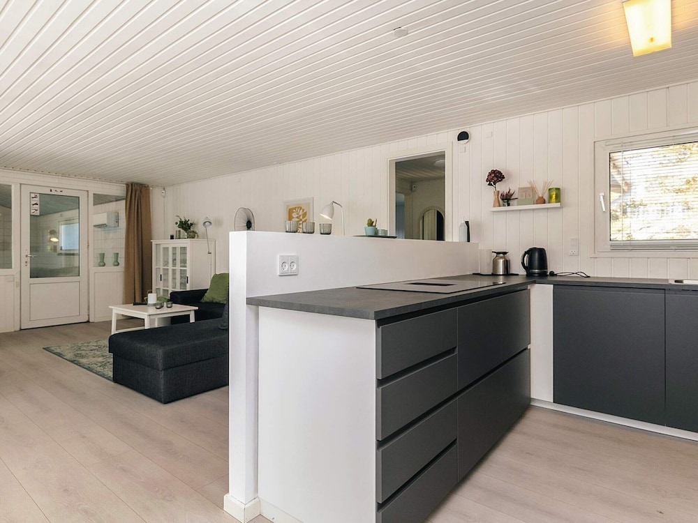4 Star Holiday Home in Vaeggerlose
