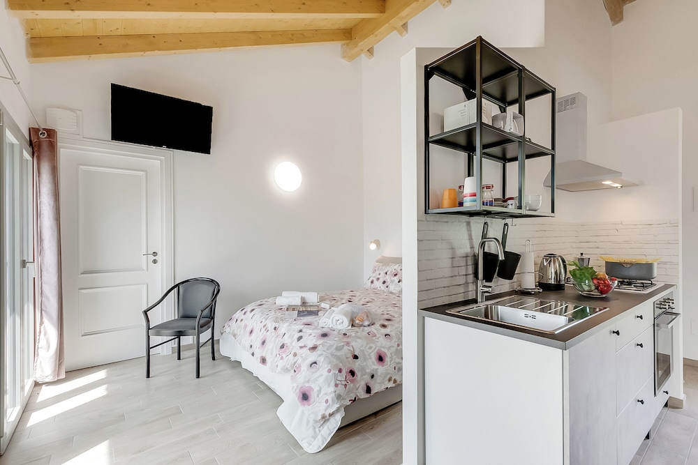 Bucaneve Apartment