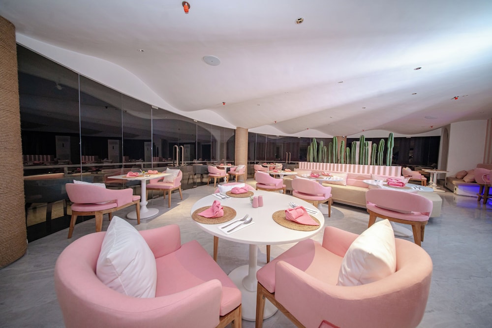 69 Resort & Beach Club by Loccal Collection, Labuan Bajo