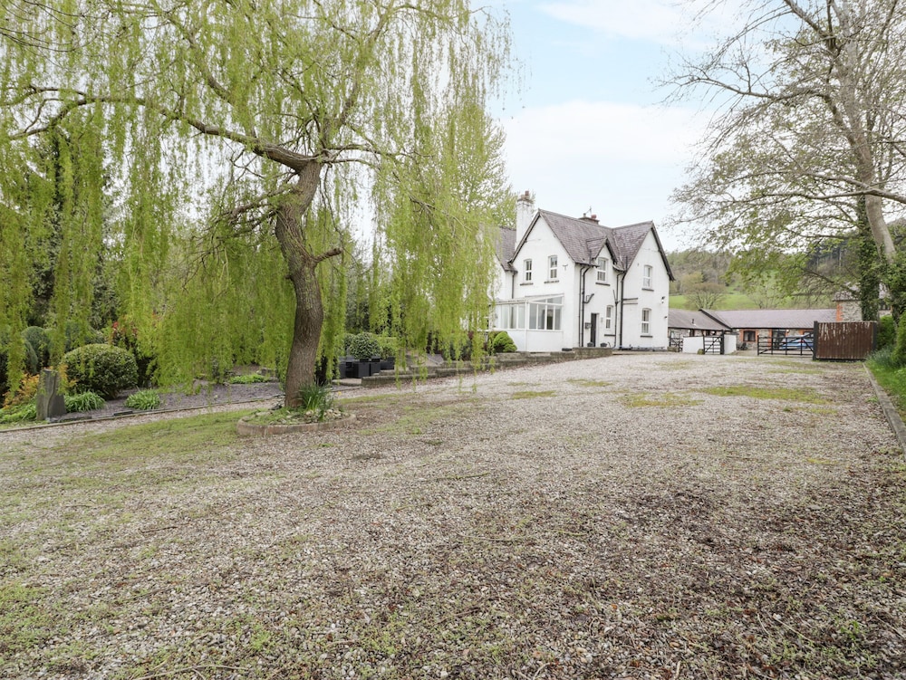 The Mill House