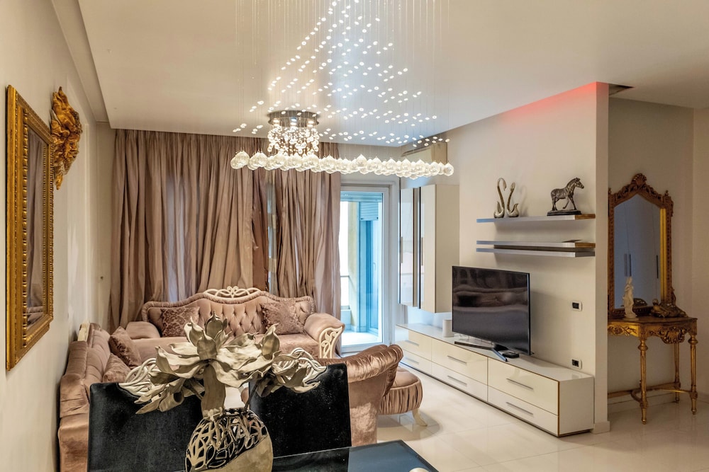Tirent Apartment-Spacious 2-Bedroom Stay in Delijorgji Tirana