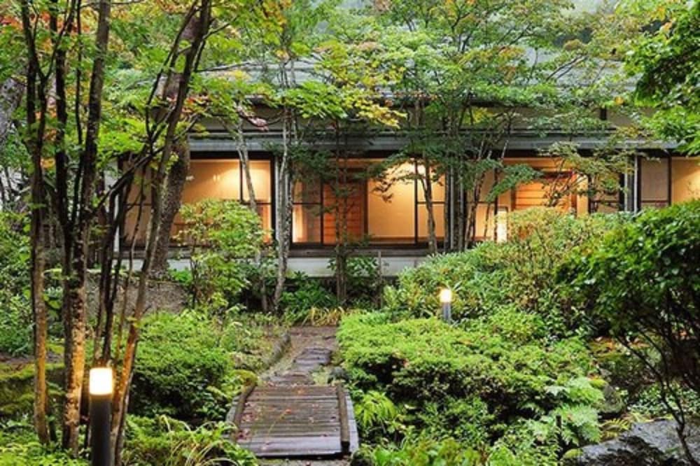 Kanbayashi Hotel Senjukaku