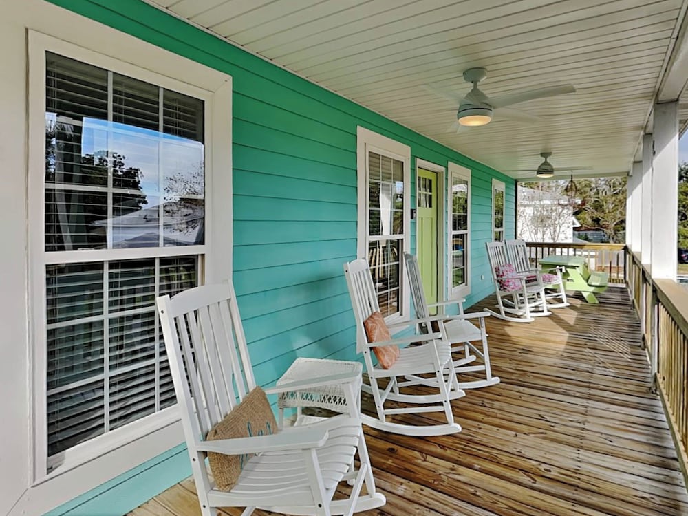 Back River Bungalow by Tybee Vacation Rentals
