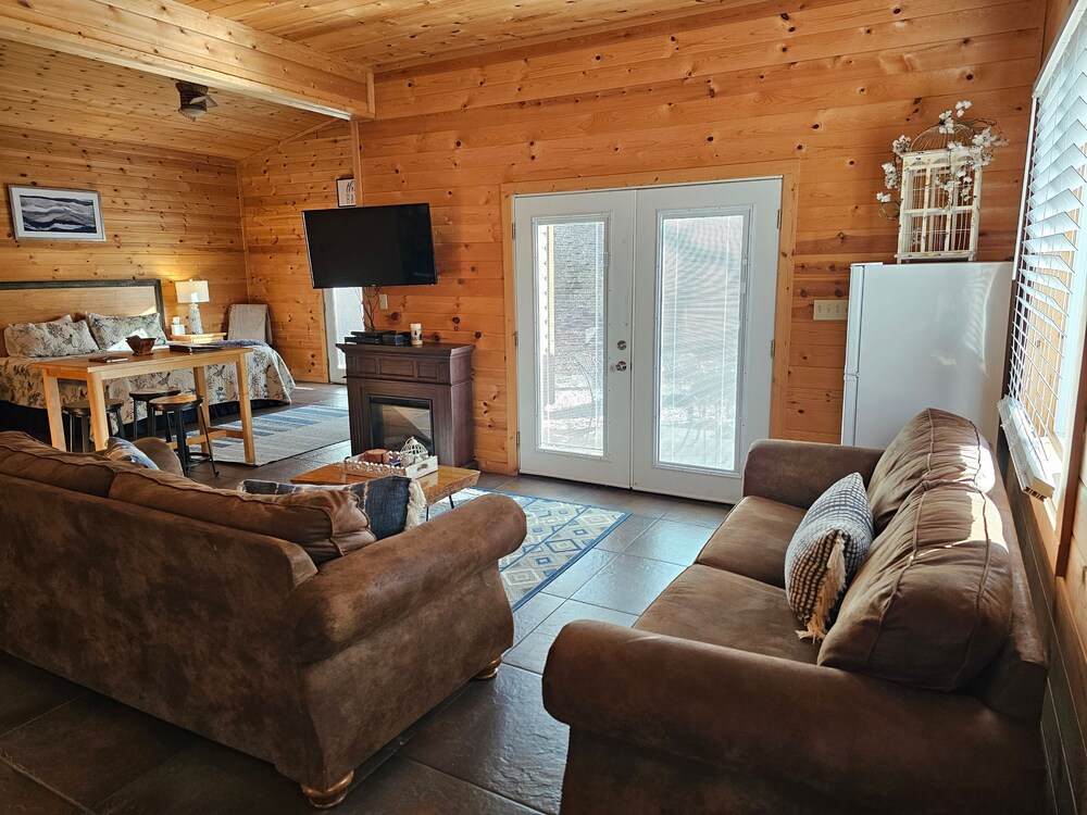 Honey Bear Haven Suite 3