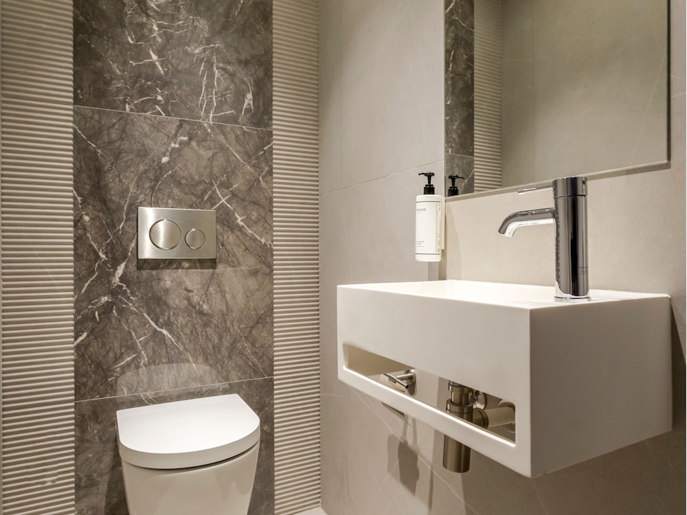 Merveil Luxury Suites - Rougemont I-II-III