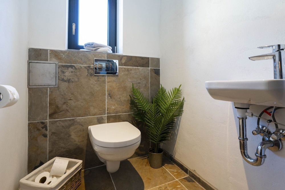 Villa in Rudnik With Private hot tub