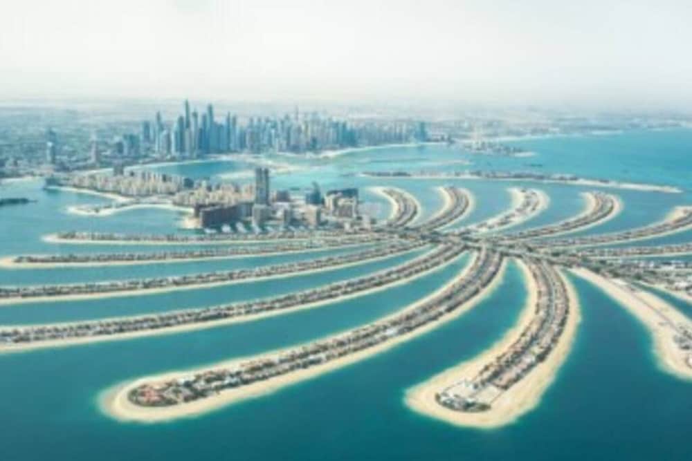 Palm Views East - Lovely View - Luxury Furnished