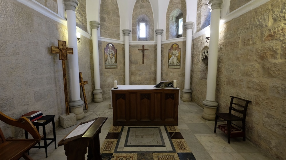 St. George’s Cathedral Pilgrim Guesthouse – Jerusalem