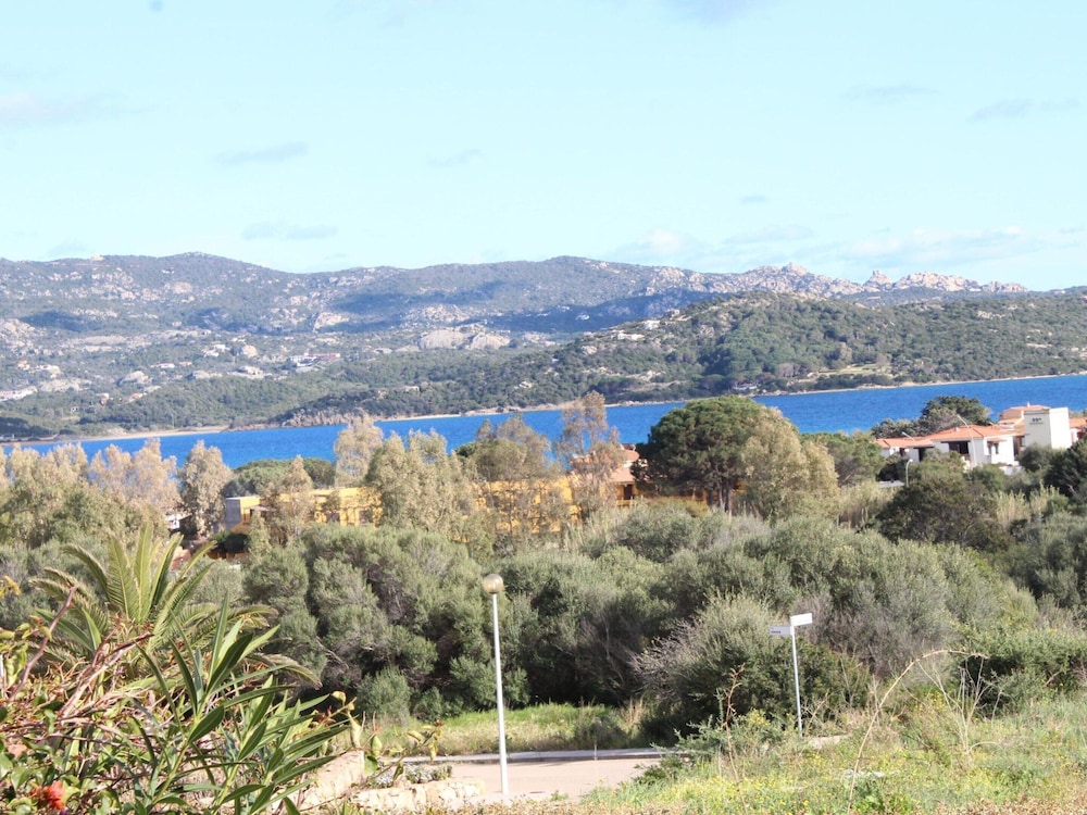 Holiday House, La Conia Cannigione view 2