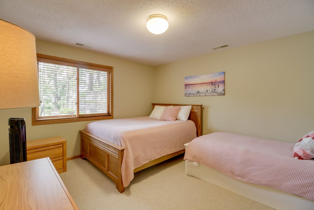 Sandy Beach Family Getaway w/ Fire Pit  Deck! - Property Image 36