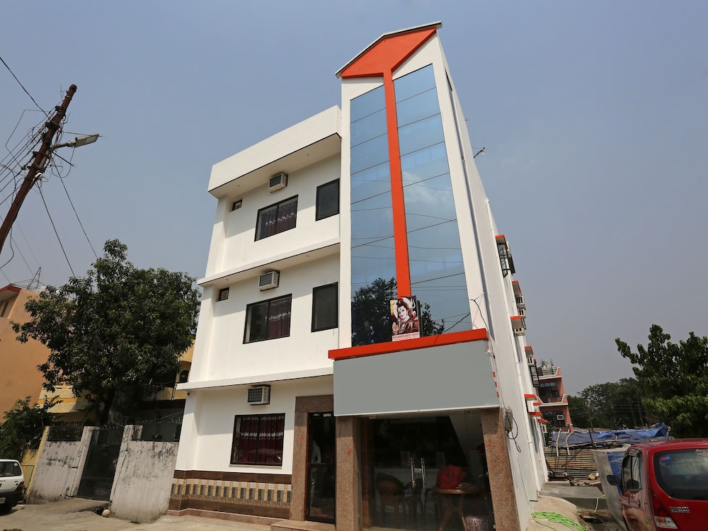 OYO 14920 NEELKANTH GUEST HOUSE