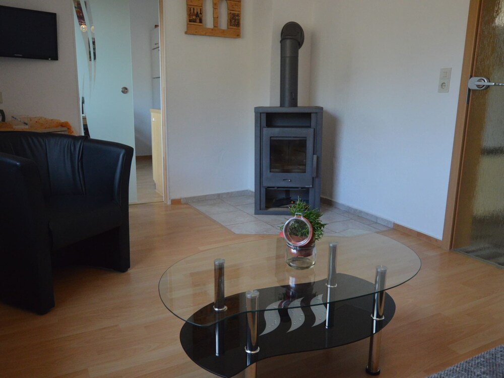 Comfortable Holiday Home Near Vineyards in Bremm