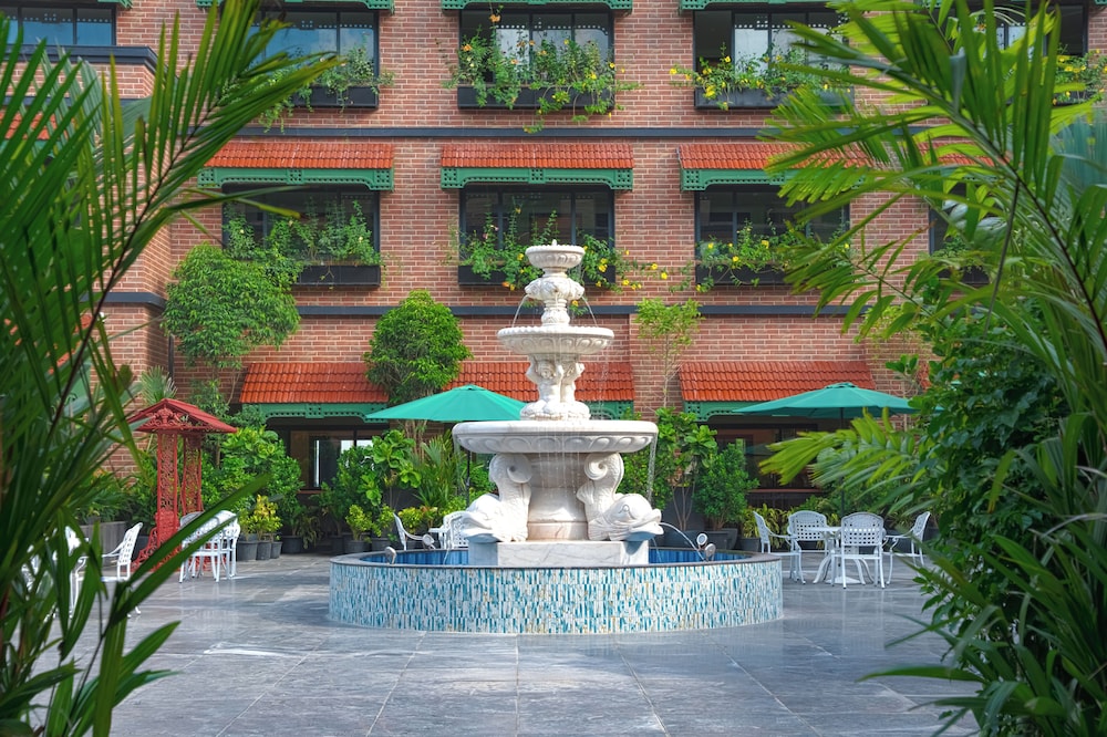 Mayfair Bay Resort Paradeep