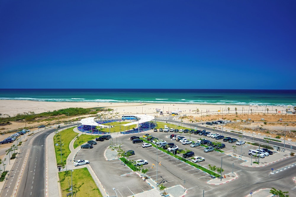 Poleg Beach Seaview Stay by Sea N' Rent