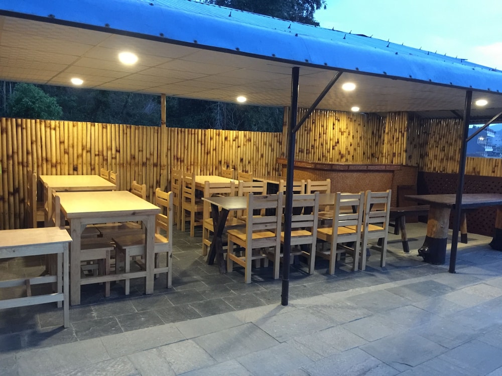 Lake Vision Guest House