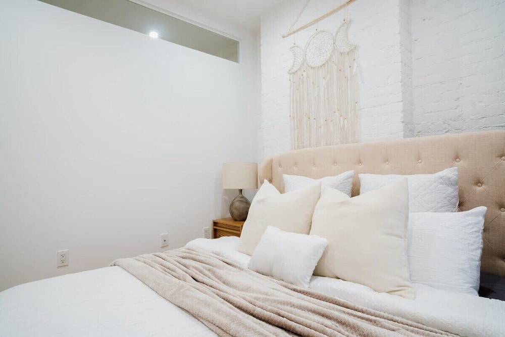 1288 UES Apartments
