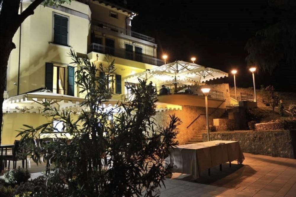 Villa del Sasso view 2