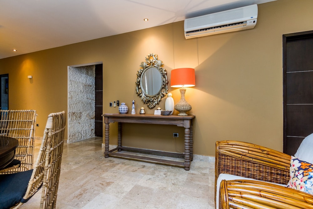 Mamitas Village 202-B by Vimex